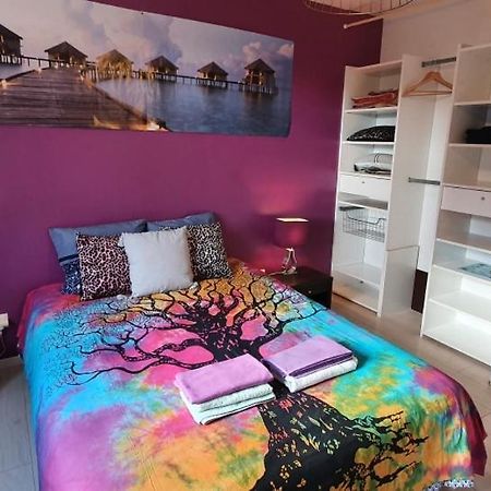 1 Chambre Privative Avec Bureau Et Cuisine Dans Maison 105 M2 Montfaucon Montfaucon  Εξωτερικό φωτογραφία