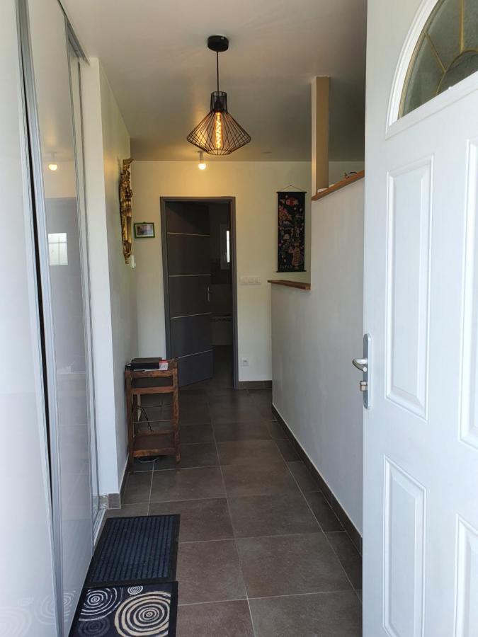 1 Chambre Privative Avec Bureau Et Cuisine Dans Maison 105 M2 Montfaucon Montfaucon  Εξωτερικό φωτογραφία